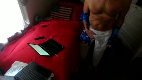 Snapshot of jasonreloaded694u chatting on September 28, 1:05 pm Jason online show from September 28, 1:05 pm