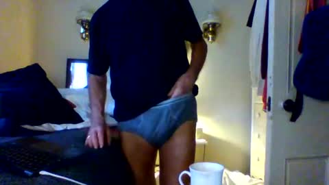 Snapshot of jasonreloaded694u chatting on May 25, 9:21 pm Jason online show from May 25, 9:21 pm