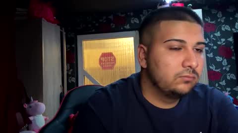 jasonsua21 online show from April 25, 2:47 am