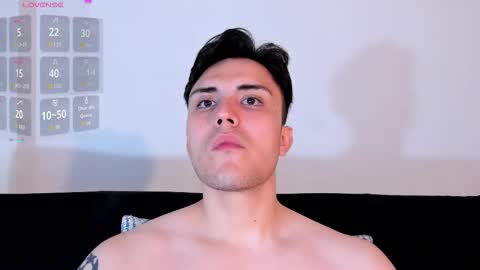 Jason online show from November 12, 2:01 am