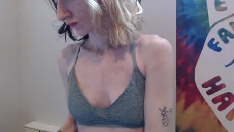 jasper1thewhor3 online show from July 16, 4:57 pm
