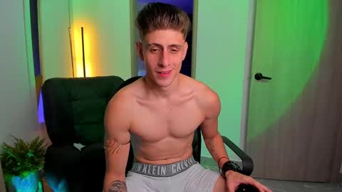 JASPER JONES online show from January 9, 7:31 am