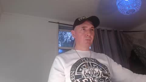 jaspercarot online show from November 19, 4:18 pm