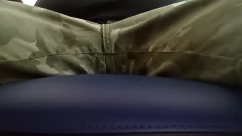 Snapshot of jasperh98 chatting on April 3, 10:19 pm jasperh98 online show from April 3, 10:19 pm