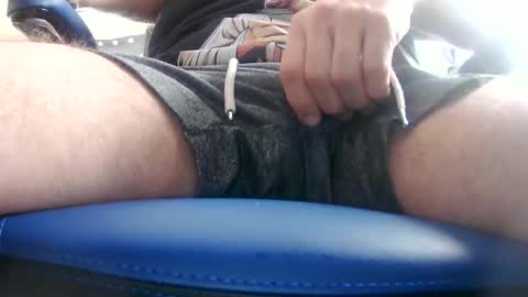 Snapshot of jasperh98 chatting on April 6, 5:25 pm jasperh98 online show from April 6, 5:25 pm