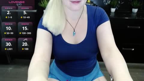 Snapshot of jassicaonline chatting on December 3, 10:18 pm jassicaonline online show from December 3, 10:18 pm