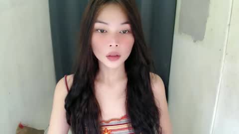 jassie_baee online show from December 16, 2:04 am