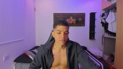 Snapshot of jasson_miller1 chatting on March 25, 1:44 am Jasson online show from March 25, 1:44 am