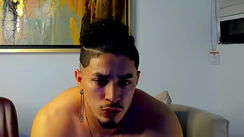 Lil Dark online show from December 3, 3:03 am