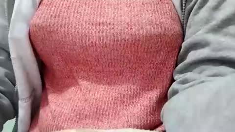 Snapshot of jasspreettt chatting on December 17, 2:55 am jasspreettt online show from December 17, 2:55 am