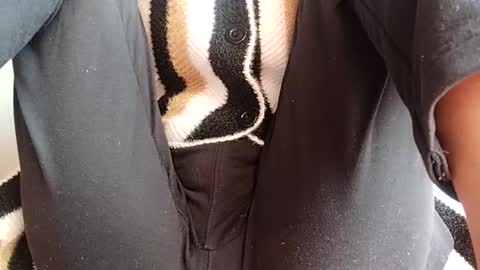 jasspreettt online show from December 26, 6:19 am