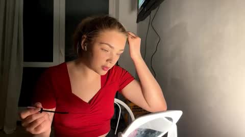 Ginny online show from December 22, 6:16 pm