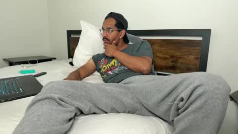  Jorge  online show from January 16, 6:23 pm