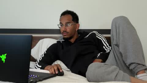 Snapshot of jav1eranisao chatting on February 6, 4:21 pm Jorge online show from February 6, 4:21 pm