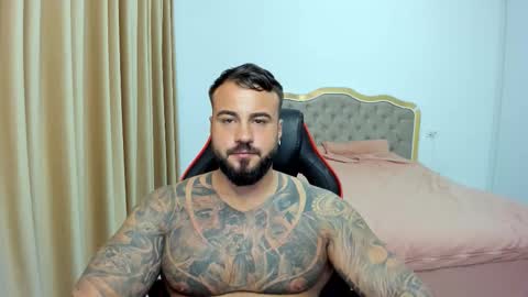  Javi  online show from November 6, 9:48 pm