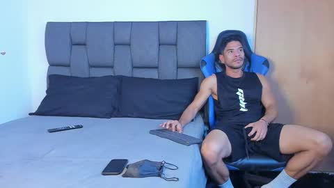 Javier online show from February 23, 8:28 am