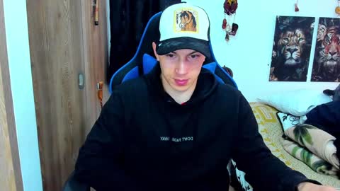 Javier online show from January 3, 5:53 pm