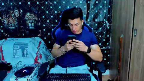 Javier online show from February 11, 3:11 am