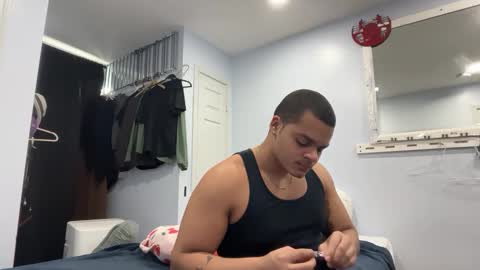 Snapshot of javiricorich chatting on February 21, 8:54 pm javiSdick online show from February 21, 8:54 pm