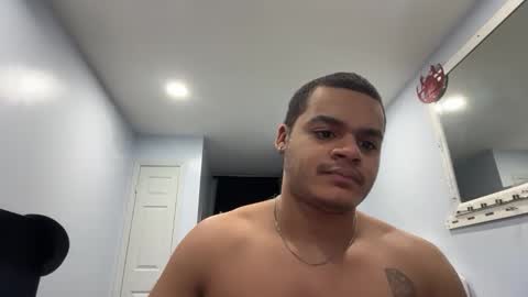 Snapshot of javiricorich chatting on March 1, 12:01 am javiSdick online show from March 1, 12:01 am