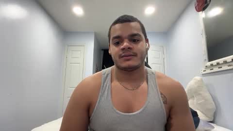 Snapshot of javiricorich chatting on March 4, 12:38 am javiSdick online show from March 4, 12:38 am