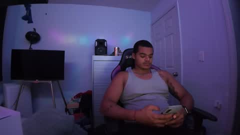 Snapshot of javiricorich chatting on June 11, 3:48 am javiSdick online show from June 11, 3:48 am