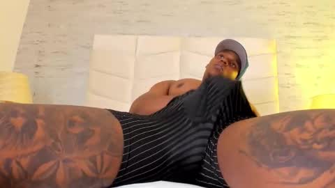 jax black online show from December 21, 6:48 pm