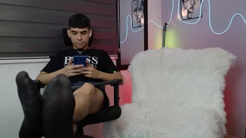 Jaxon online show from November 27, 12:46 am