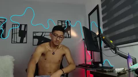 Jaxon online show from January 12, 1:49 pm