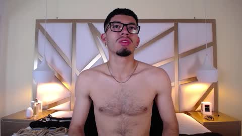 jaxon_carter online show from October 31, 12:11 am