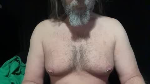 Snapshot of jaxsontuber chatting on February 4, 10:32 am Jaxson online show from February 4, 10:32 am