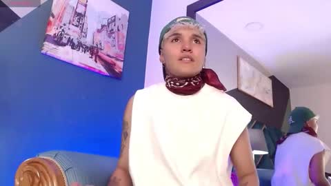 Snapshot of jaxwolf_ chatting on February 10, 4:05 am JAX online show from February 10, 4:05 am