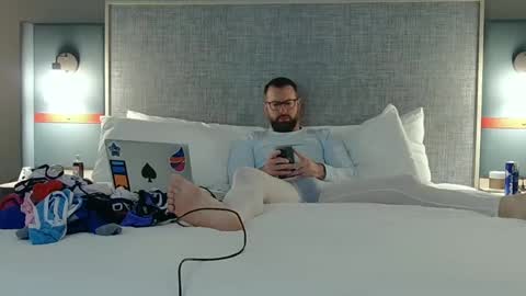 Snapshot of jaxxxspade chatting on December 2, 1:25 am Jaxxx Spade online show from December 2, 1:25 am