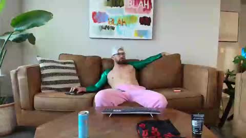 Snapshot of jaxxxspade chatting on February 26, 9:27 pm Jaxxx Spade online show from February 26, 9:27 pm