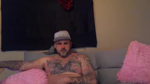 Snapshot of jay_banks0420 chatting on February 24, 8:06 am jay_banks0420 online show from February 24, 8:06 am