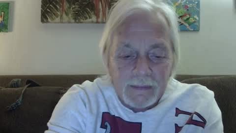 jay-jay1475 online show from January 22, 2:48 am