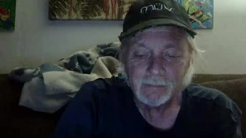 jay-jay1475 online show from January 28, 1:29 am