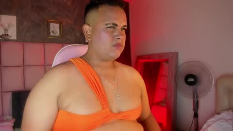 Snapshot of jay_kross1 chatting on February 22, 2:13 am jayyy online show from February 22, 2:13 am