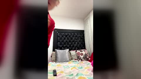 Snapshot of jay_scott_ chatting on August 4, 7:55 am jay_scott_ online show from August 4, 7:55 am