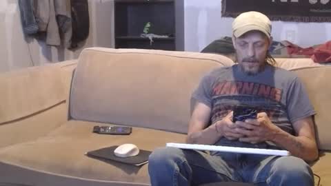 Snapshot of jay_short7863 chatting on February 28, 3:37 am O F jay short786 online show from February 28, 3:37 am