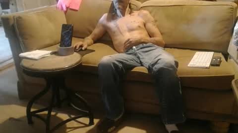 Snapshot of jay_short7863 chatting on March 5, 9:15 pm O F jay short786 online show from March 5, 9:15 pm