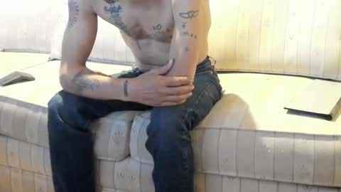Snapshot of jay_short7863 chatting on September 13, 3:01 pm O F jay short786 online show from September 13, 3:01 pm