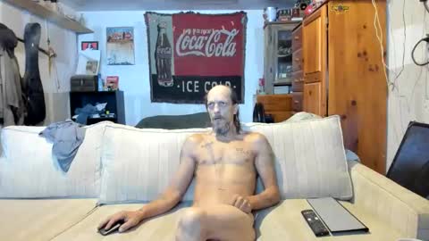 Snapshot of jay_short7863 chatting on October 16, 1:45 pm O F jay short786 online show from October 16, 1:45 pm