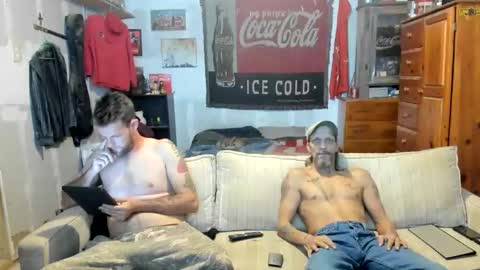 Snapshot of jay_short7863 chatting on January 17, 4:06 am O F jay short786 online show from January 17, 4:06 am