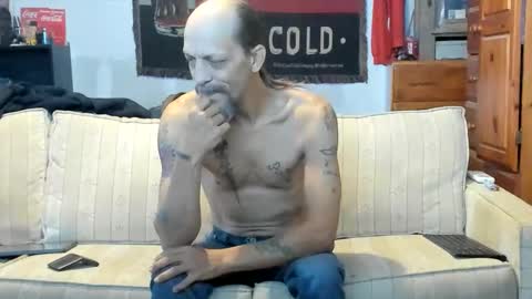 Snapshot of jay_short7863 chatting on February 17, 3:29 pm O F jay short786 online show from February 17, 3:29 pm