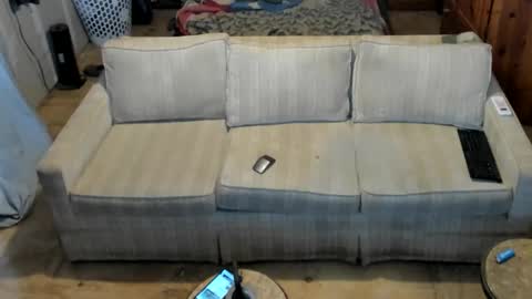 Snapshot of jay_short7863 chatting on March 1, 3:58 pm O F jay short786 online show from March 1, 3:58 pm