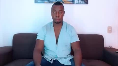 Snapshot of jay_smit chatting on April 18, 6:23 pm jay smit online show from April 18, 6:23 pm