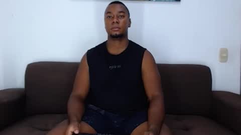 Snapshot of jay_smit chatting on May 8, 3:01 am jay smit online show from May 8, 3:01 am