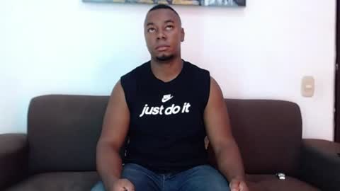 Snapshot of jay_smit chatting on June 15, 4:20 pm jay smit online show from June 15, 4:20 pm