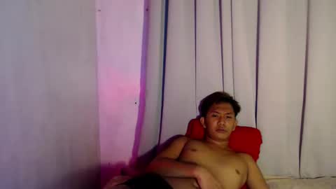 Snapshot of jay_xxx24 chatting on April 11, 8:24 pm jay_xxx24 online show from April 11, 8:24 pm